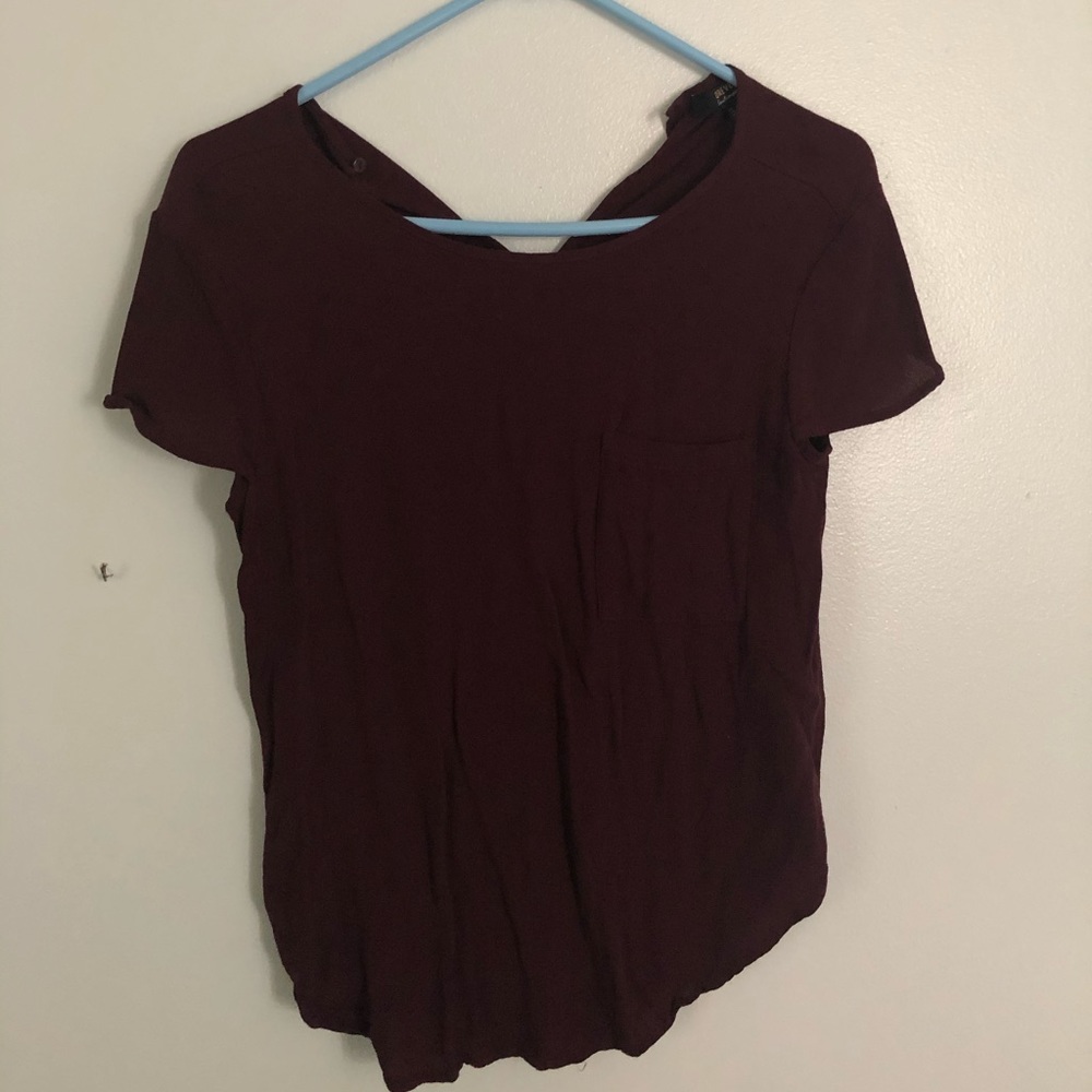 Burgundy scoop hem top